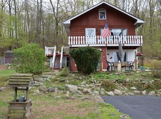 30 Greenhill Rd, Hamburg, NJ 07419