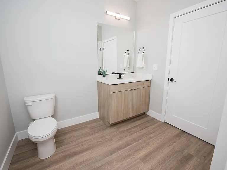 60 E Green St #212 — Photo 20