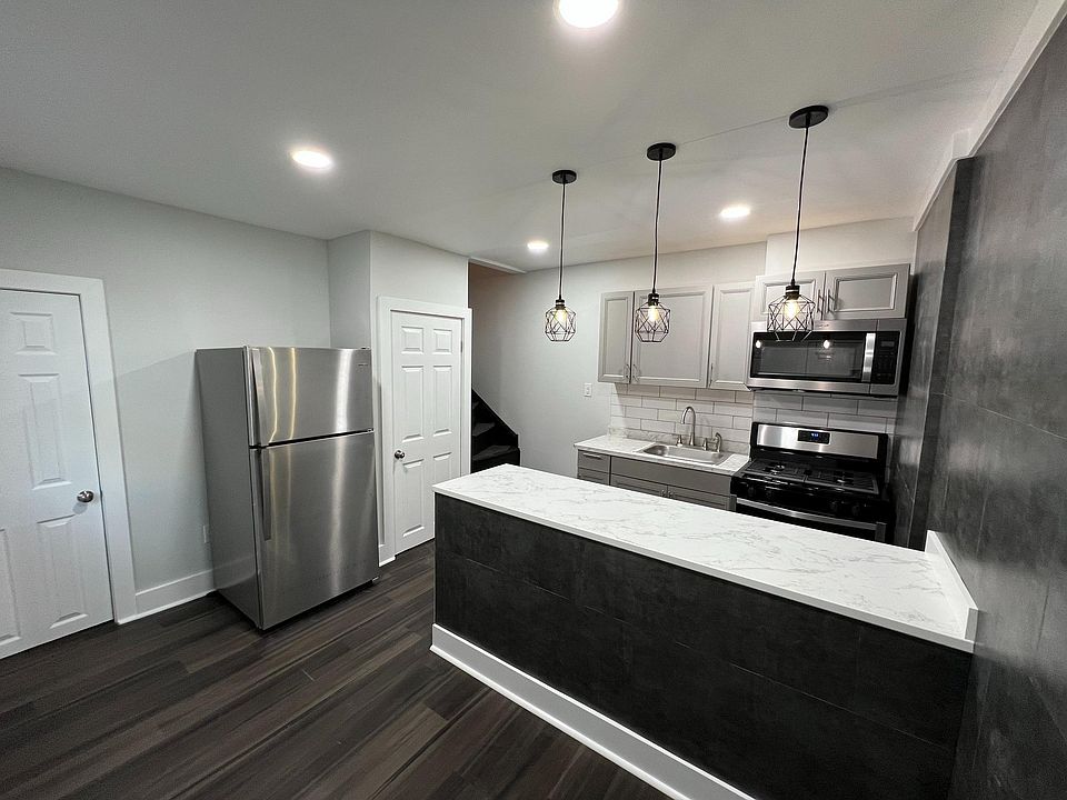 1st image of 2236 Cedar St #1F