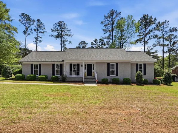 2220 Wallington Dr, Albany, GA 31721