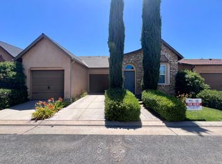 3768 Heritage Ln, Clovis, CA 93619