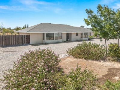 35452 Manon Ave, Madera, CA, 93636