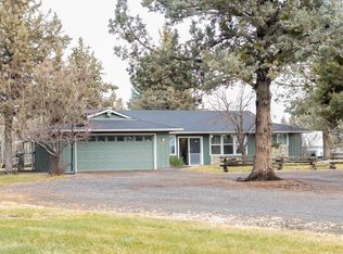 63410 Hamehook Rd, Bend, OR 97701