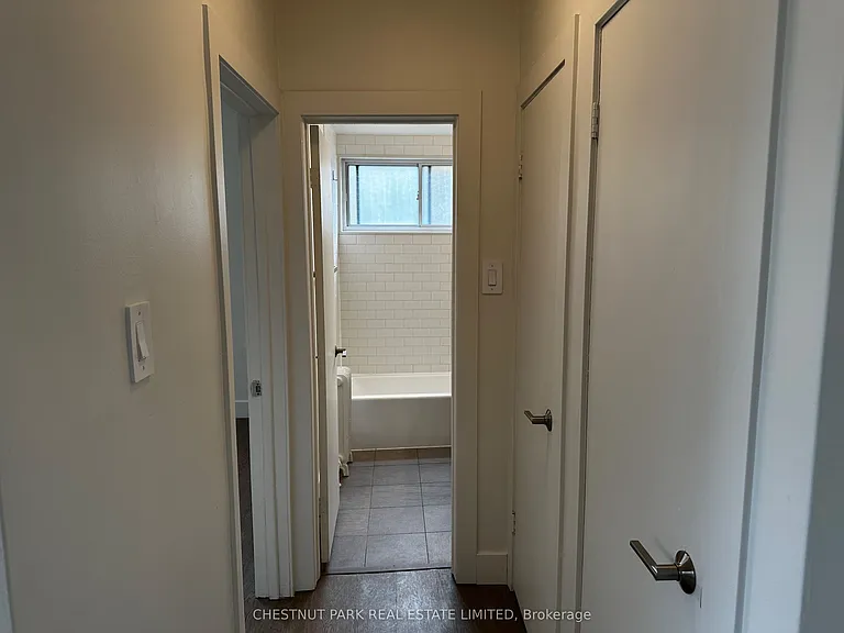 1 Wingreen Ct #4 — Photo 8