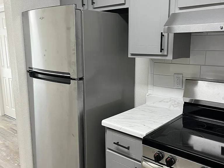 North Star Apartments - Beautiful Remodeled Apartments — Photo 13