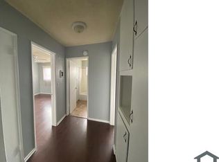 11611 Menlo Ave APT D, Hawthorne, CA 90250
