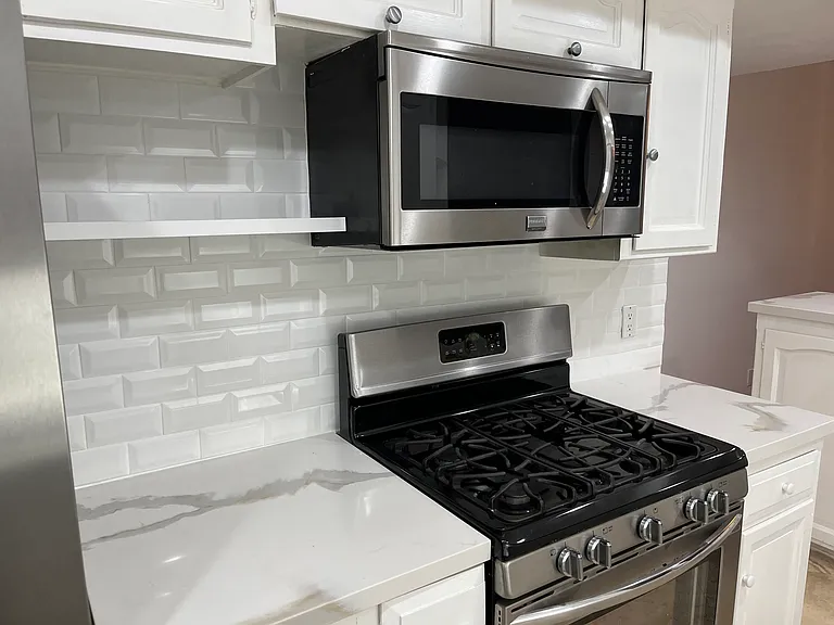 6716 Hillpark Dr #206 — Photo 10