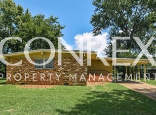 310 N Plymouth Rd NW, Huntsville, AL 35811