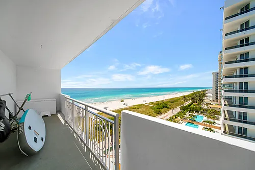 5825 Collins Ave #10G Photo 1