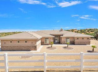 10925 Sage St, Oak Hills, CA 92344