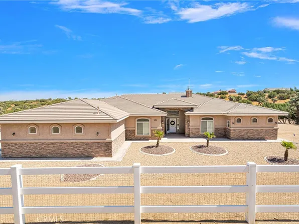 10925 Sage St, Oak Hills, CA 92344