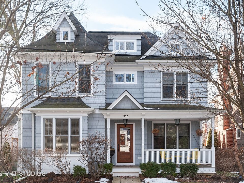 335 Grant Ct, Libertyville, IL 60048 | Zillow
