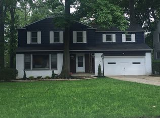 1967 Temblethurst Rd, South Euclid, OH 44121