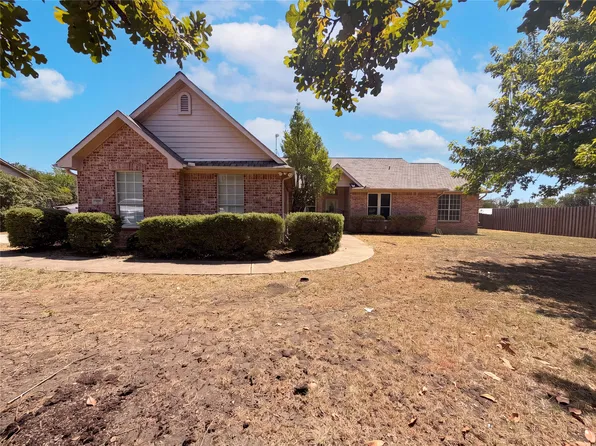 630 E New Hope Rd, McKinney, TX 75071