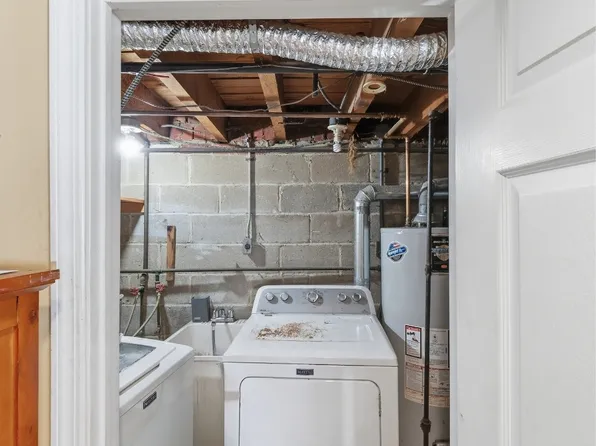 457 Beach 66th Street image 13 of 18