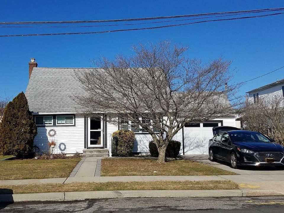 1st image of 24 Miller Cir