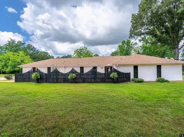 404 Jones Rd, Longview, TX 75603