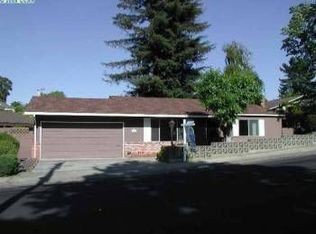 17444 Vineyard Rd, Castro Valley, CA 94546