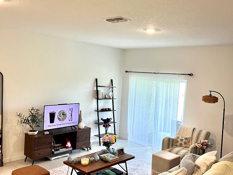 12723 Crystal Jade Way — Photo 2