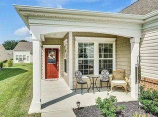 14 W Baccio Ln, Farmingdale, NJ 07727