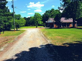 991 Coan Dr, Locust Grove, GA 30248