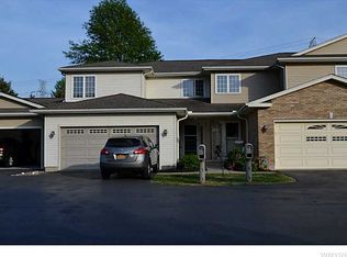 50 Moon Walk, Tonawanda, NY 14150