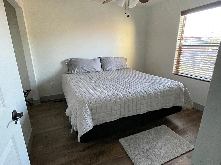 1110 E Bonita St — Photo 9