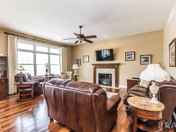 4th image of 6215 W Creekside Dr