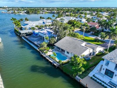 675 15th AVE S, Naples, FL, 34102