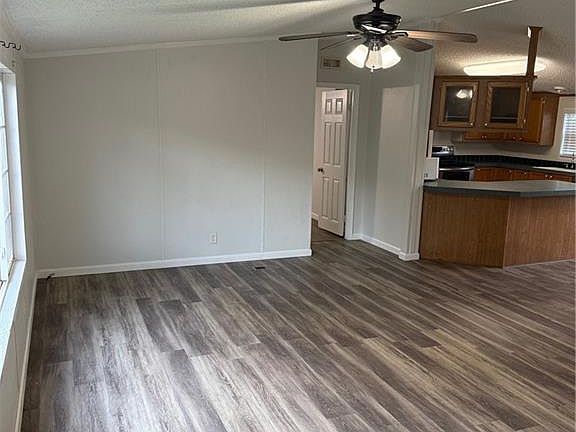 3rd image of 42052 S Range Rd