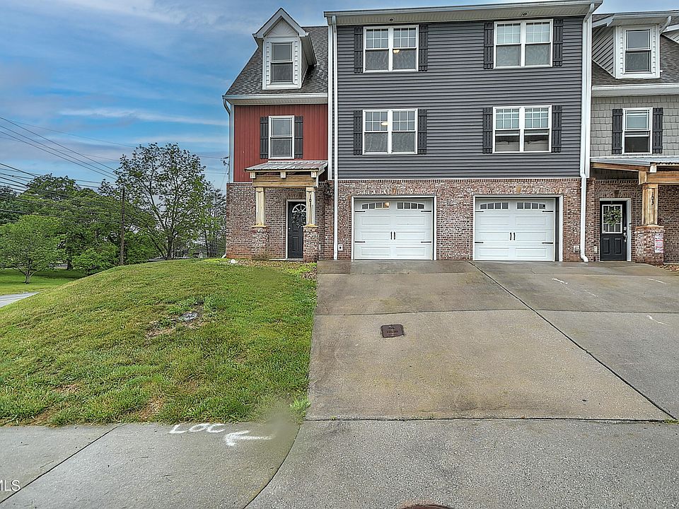 1st image of 101 Smartview Ln #101