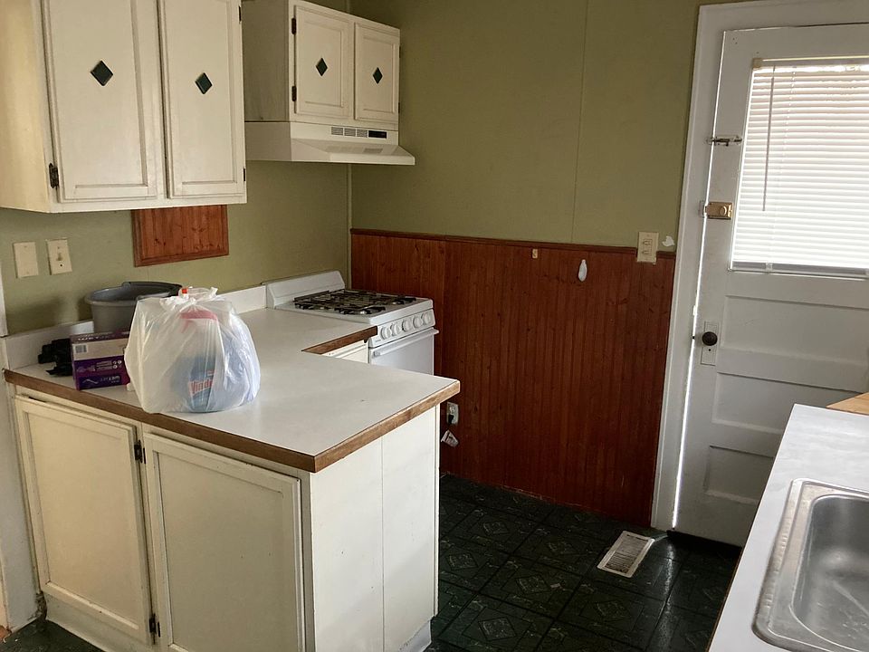 1st image of 6012 Graceland Ave