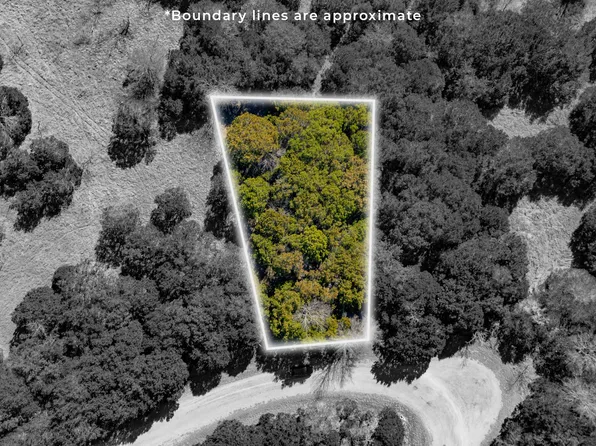 8077 Southhill Dr, Whitney, TX 76692