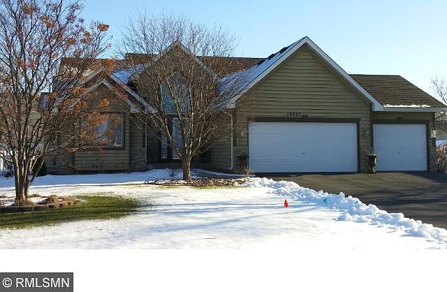 2nd image of 13827 Goldenrod St NW