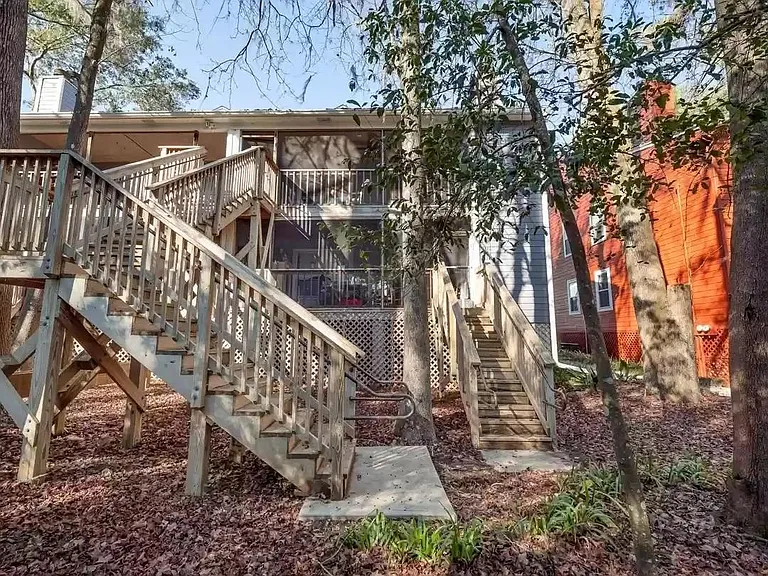 4553 Barclay Ln #C — Photo 14