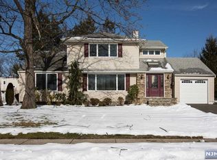 597 Fermery Dr, New Milford, NJ 07646