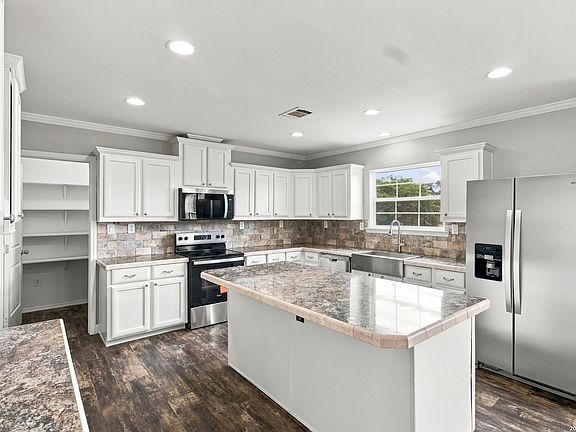3rd image of 2189 HICKORY FORREST DR