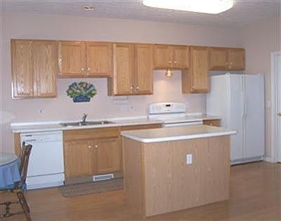 2nd image of 2462 Crimson Dr #2462