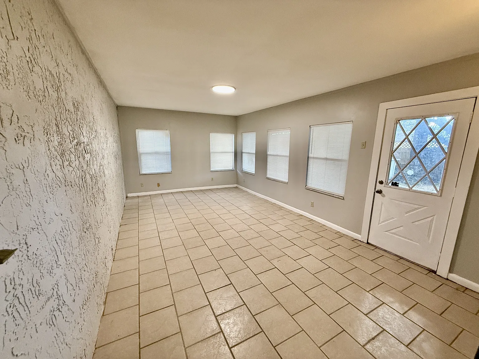 5490 Britan Drive, Orlando, FL 32808 - 1 — Photo 4