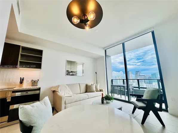159 NE 6th St #4807, Miami, FL 33132
