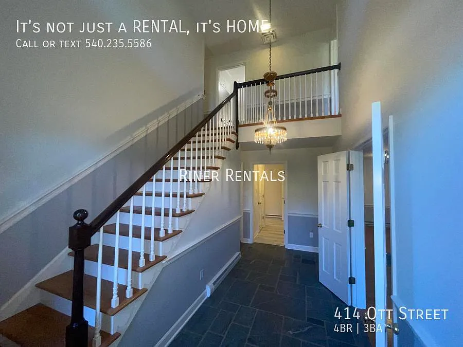 4 bed, 2500 sqft, $2,700 — Photo 2