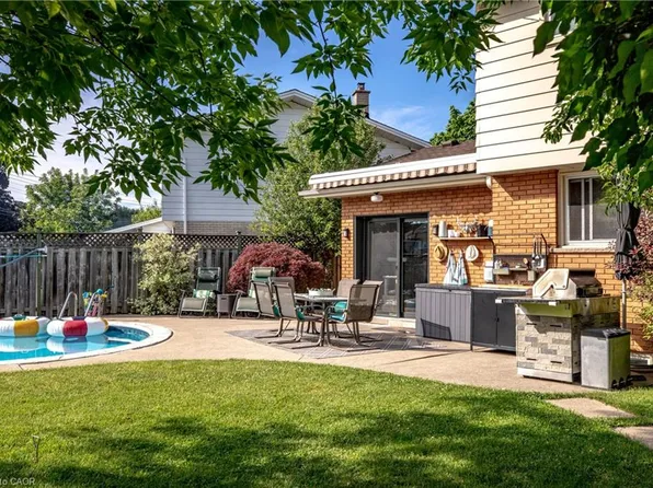 28 Ramsgate Dr, Hamilton, ON L8G 3V5