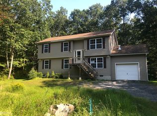 3606 Sequoia Dr, East Stroudsburg, PA 18302