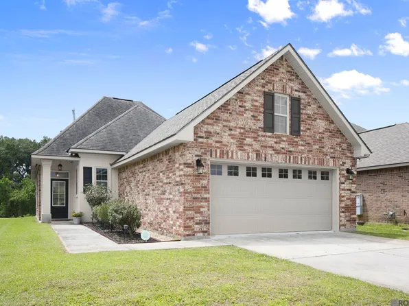 16527 Walk Around Ave, Prairieville, LA 70769