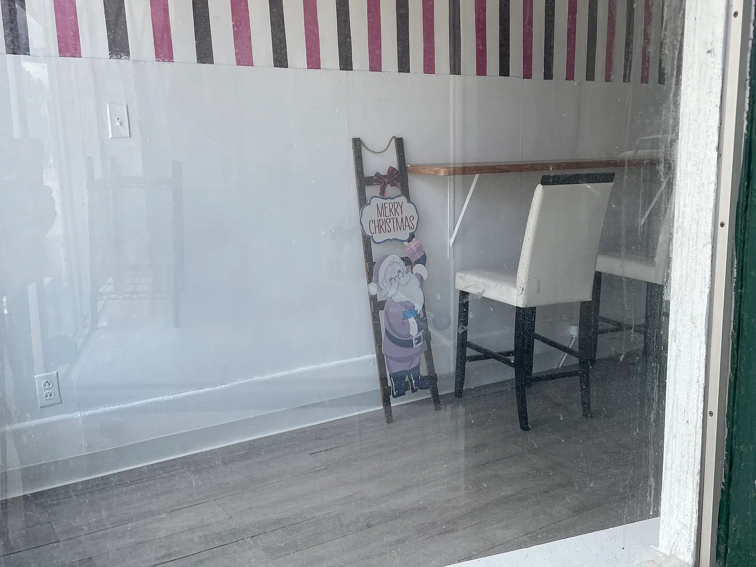 Studio, 1080 sqft, $1,000 — Photo 2