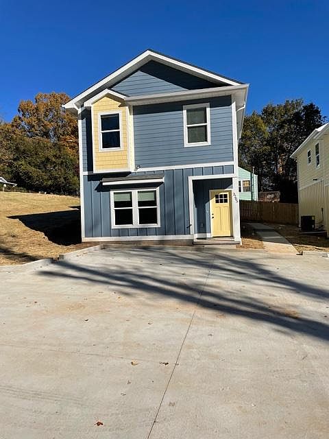 1st image of 3205 Bikers Path Ln