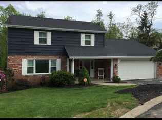 104 Beechwood Pl, North Parkersburg, WV 26104