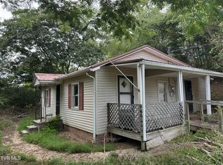 379 Ap Carter Hwy, Hiltons, VA 24258