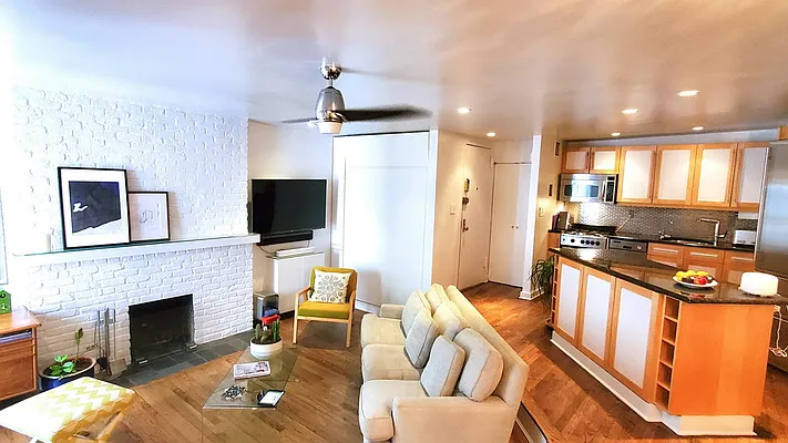 Sold by Barlavi Inc. | media 8