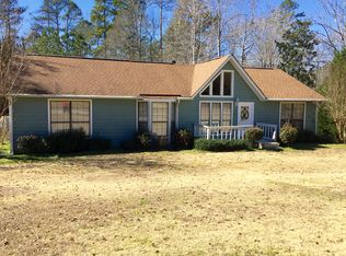 1207 Cliff St, Butler, AL 36904